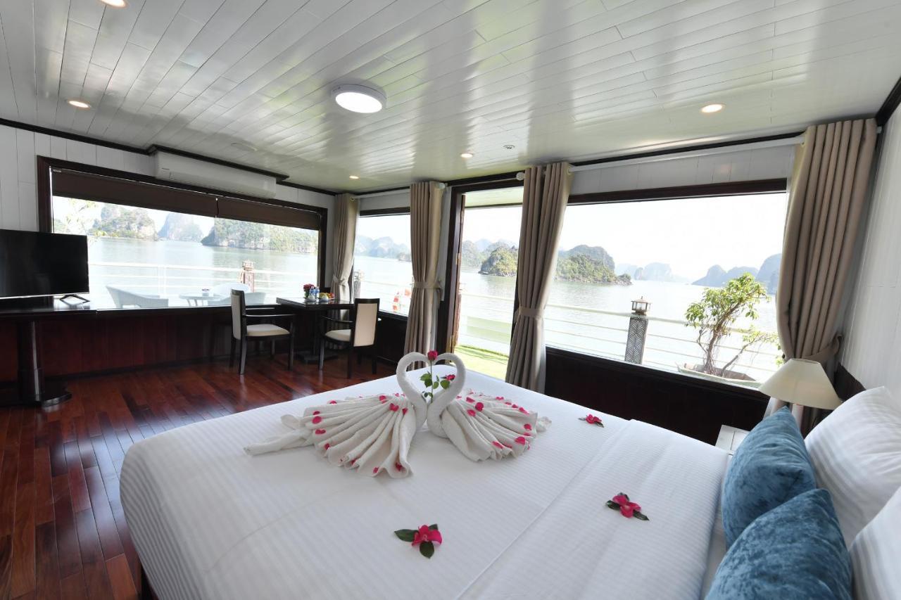 Halong Sapphire Cruise Hotel Nan Giang ภายนอก รูปภาพ